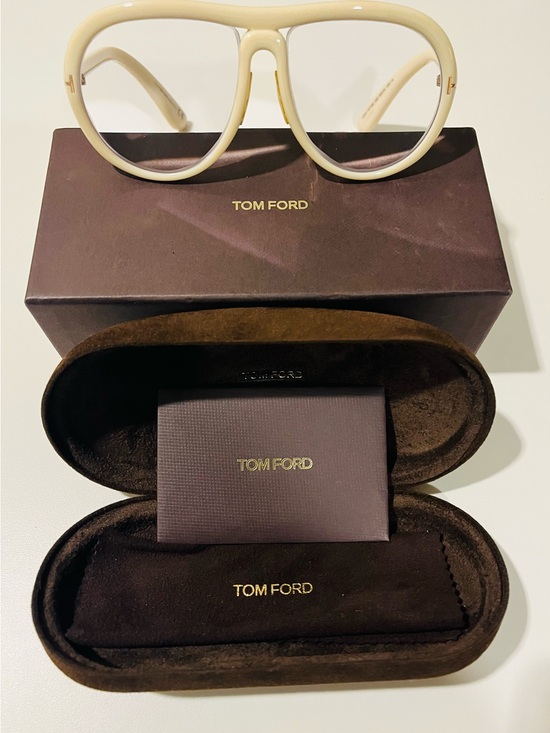 Tom Ford Accessories - Tom Ford Cream Aviator-Style Sunglass Arms with Gold Detailing